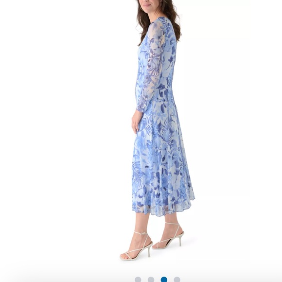 Connected Apparel Elegant Blue Floral Women's Dress plus Sz 14 nwt $98 retail! - Picture 3 of 5